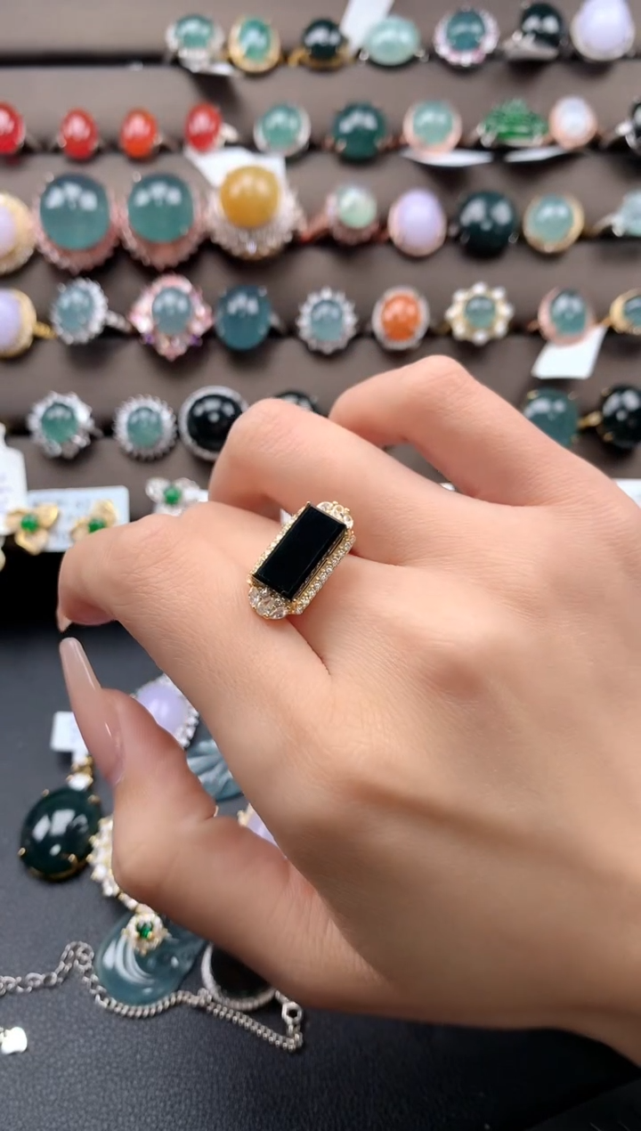 【闪购商品】翡翠戒指银S925镶嵌63224