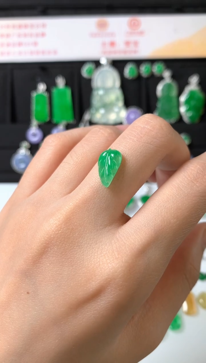 未镶嵌定制翡翠裸石（镶嵌定制）