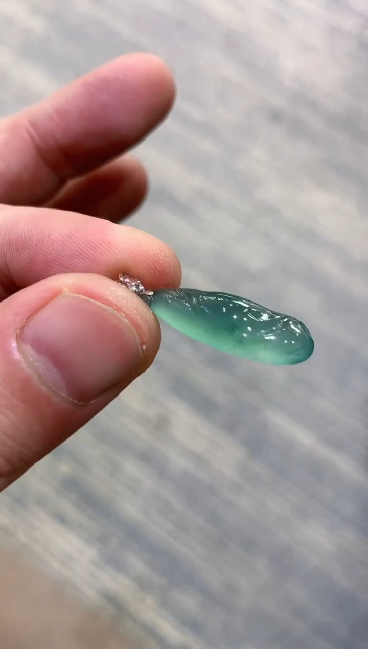 颈饰未镶嵌翡翠天然A货翡翠