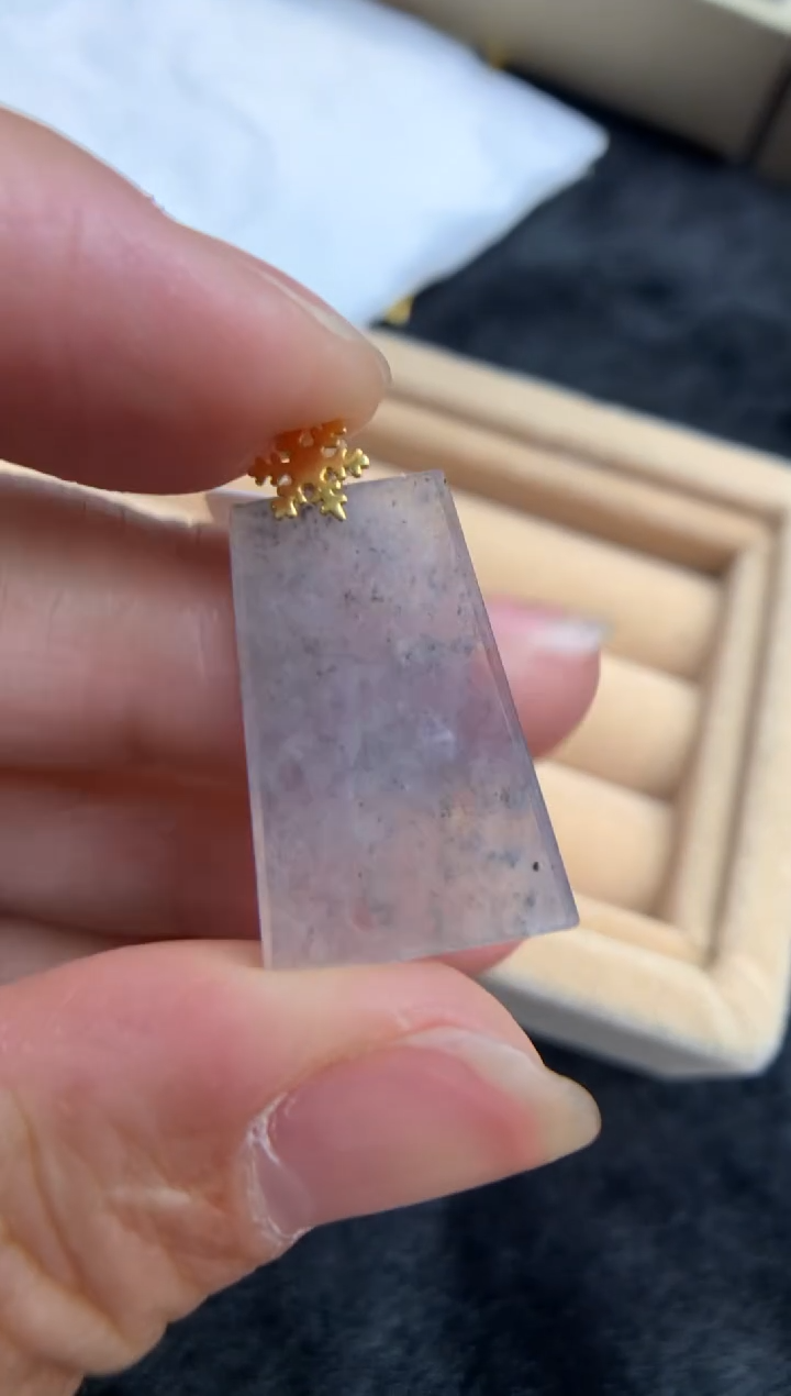 【闪购商品】翡翠颈饰18K金镶嵌无事牌