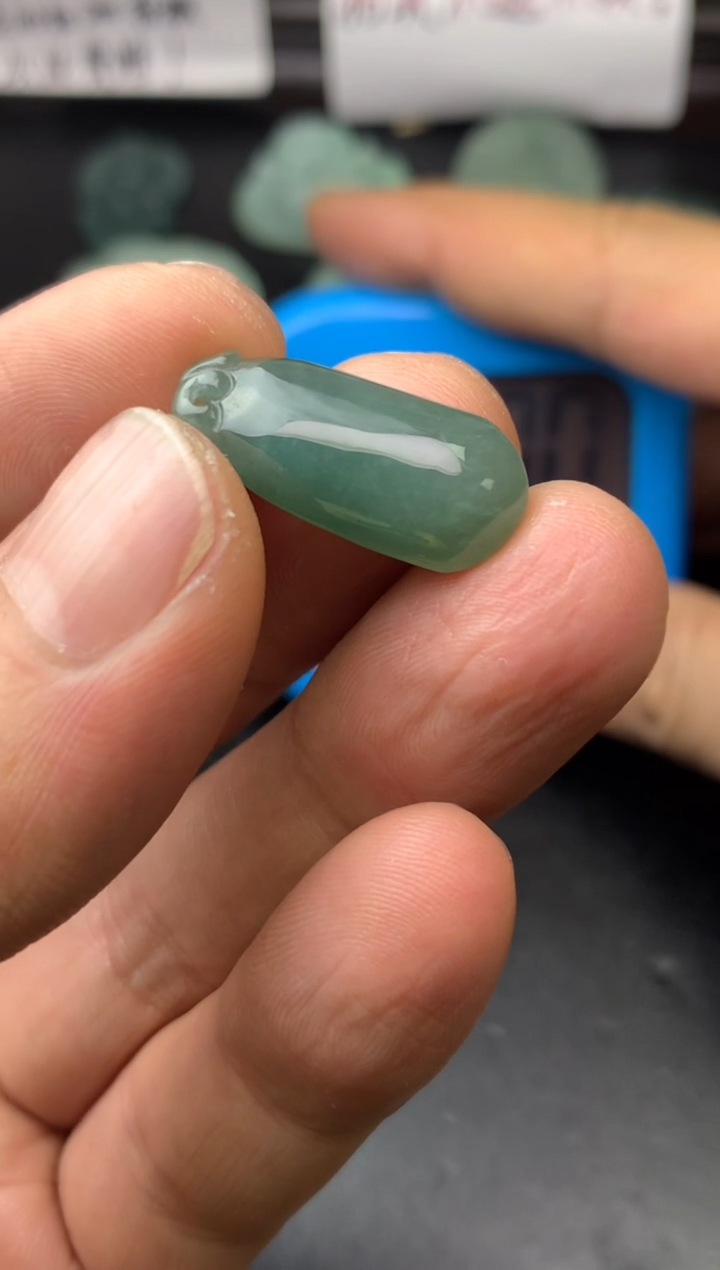 颈饰未镶嵌翡翠眉****年福瓜