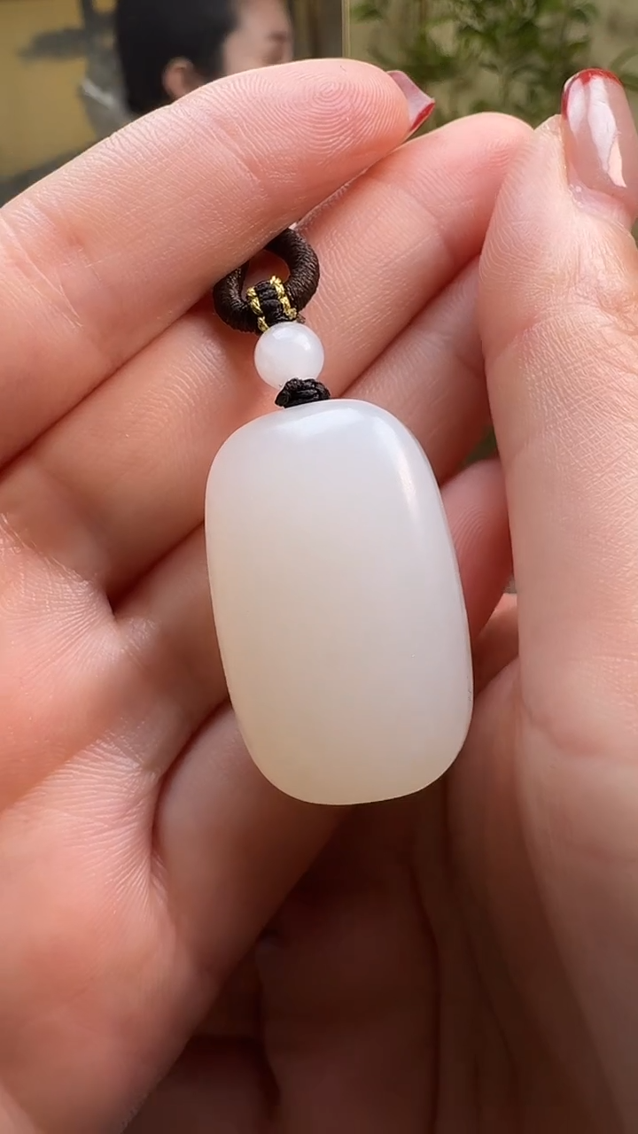 【闪购商品】和田玉吊坠未镶嵌1337面包牌