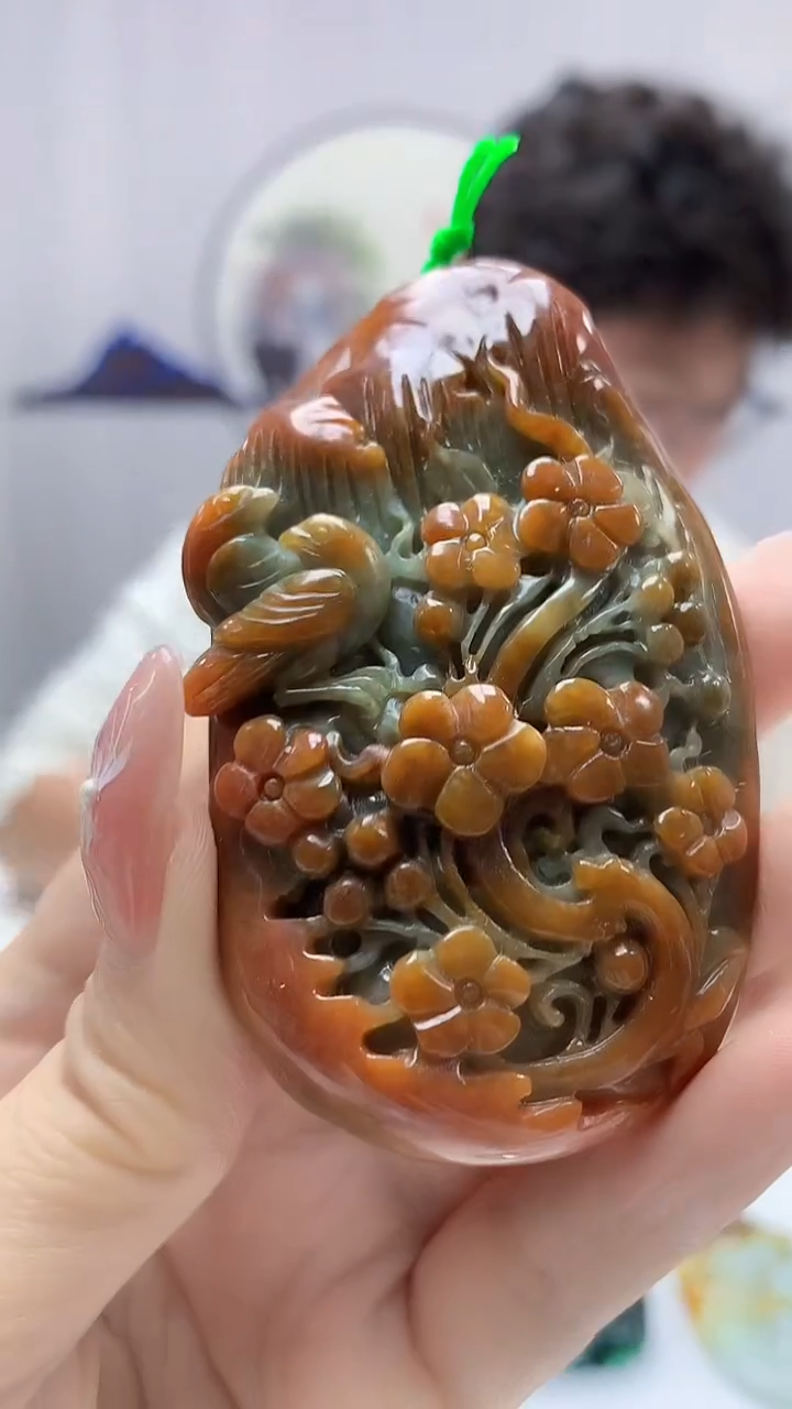 【闪购商品】定制翡翠未镶嵌4688DD-毛货挂件3