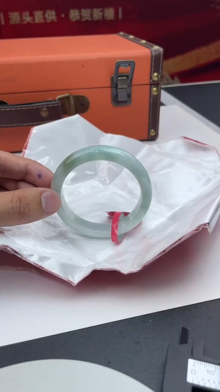 【闪购商品】翡翠手镯未镶嵌7翡翠手镯