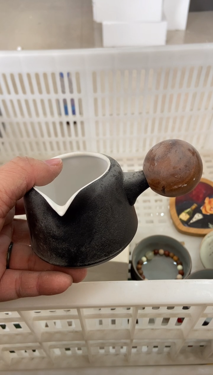 杯子瓷无运费险有瑕疵的摄影的产品有使用过的痕迹有点脏介意勿拍