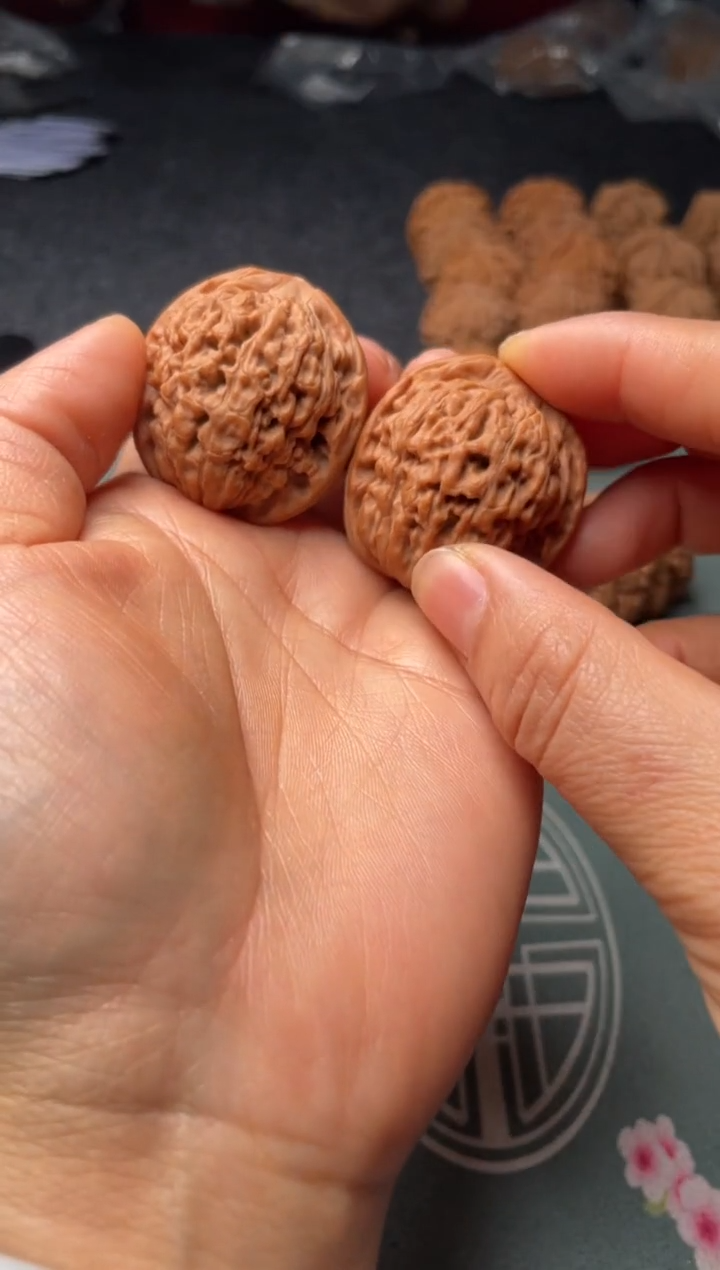 把件文玩核桃w286   莲花 35尺