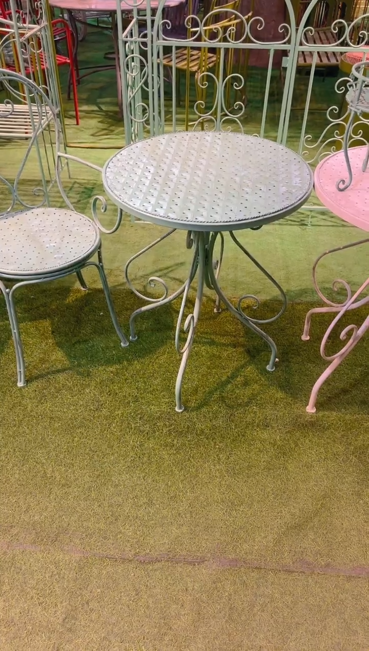【闪购商品】铁花架置物架户外用品