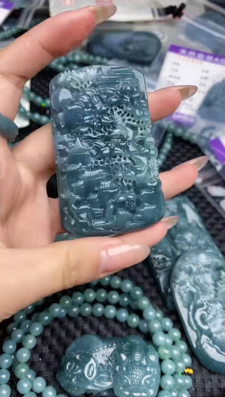 【闪购商品】翡翠颈饰未镶嵌111111111