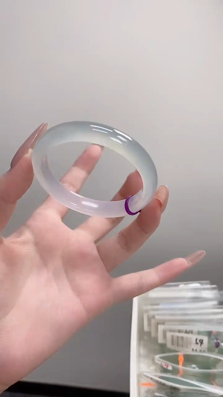 手镯玛瑙/玉髓未镶嵌53-54正圈半山水