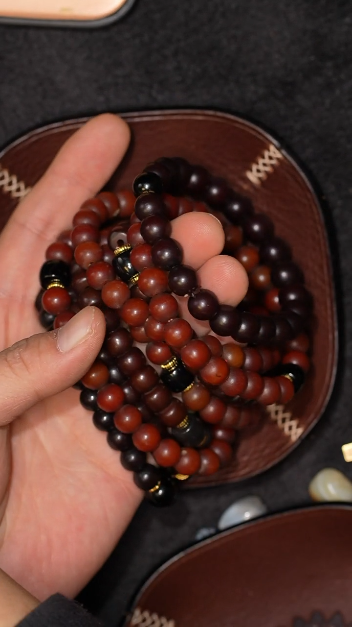 【闪购商品】冲赛康胡子哥，藏传念珠182