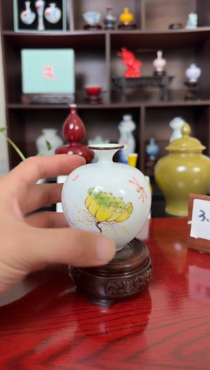 摆件瓷12.19微瑕小花瓶摆件