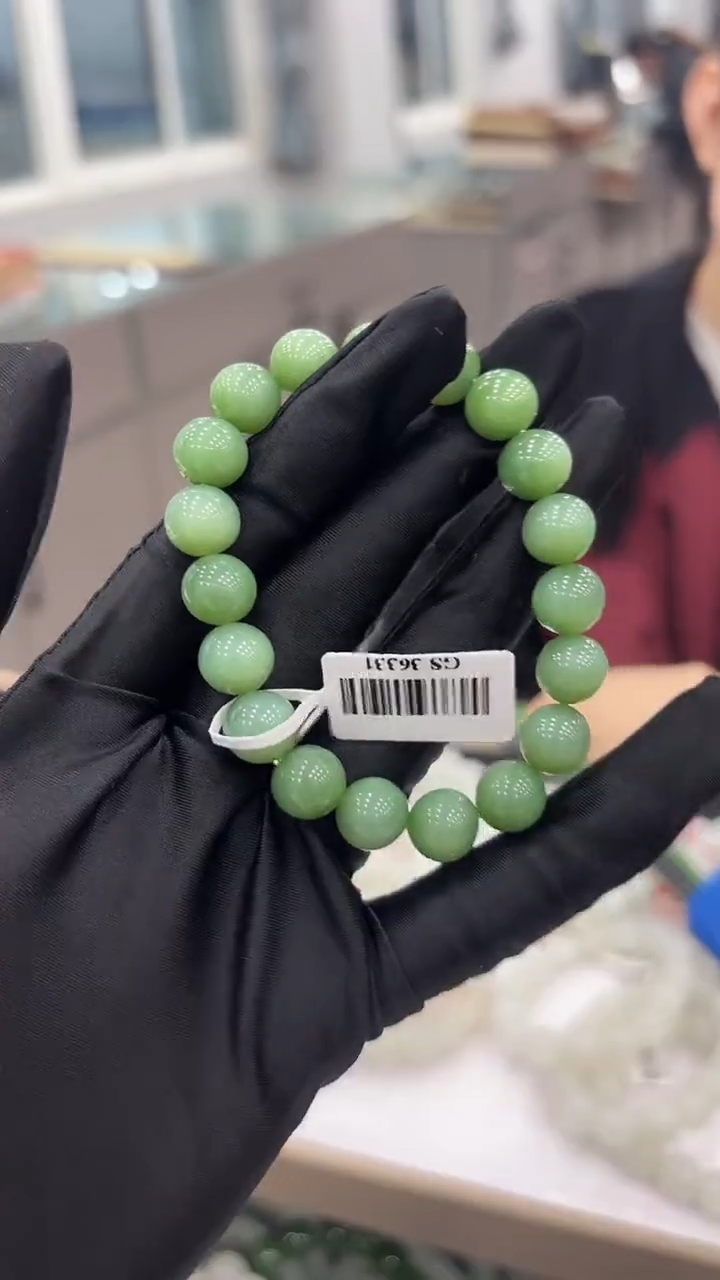 未镶嵌手串和田玉董小姐推荐 多样性发货 拍一发一byfq10