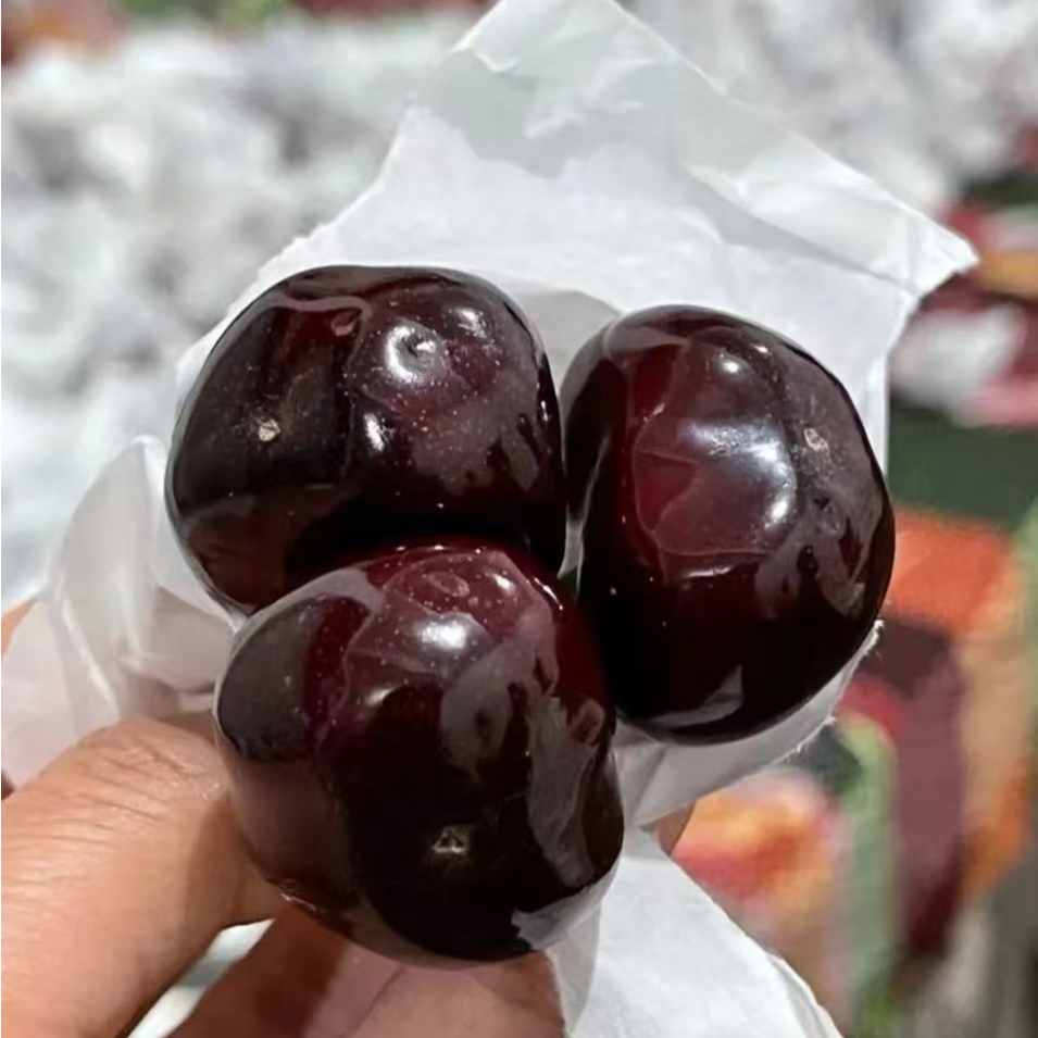 【送礼专享】筛选 四川汉源 套袋 黑珍珠 露天高山种植  顺丰空运