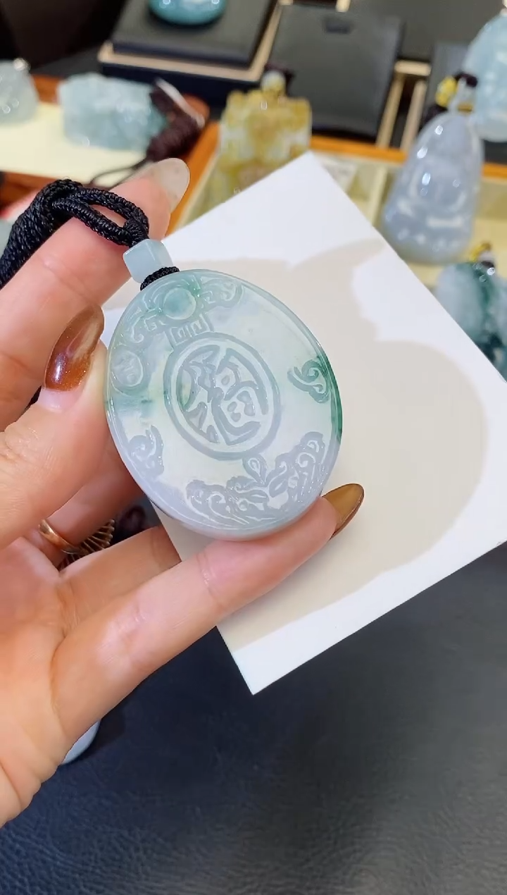 颈饰未镶嵌翡翠缅甸天然翡翠
