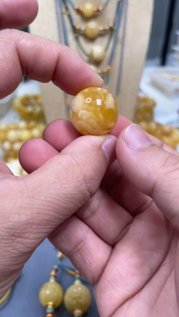 【闪购商品】琥珀颈饰未镶嵌原矿俄料蜜蜡圆珠20mm