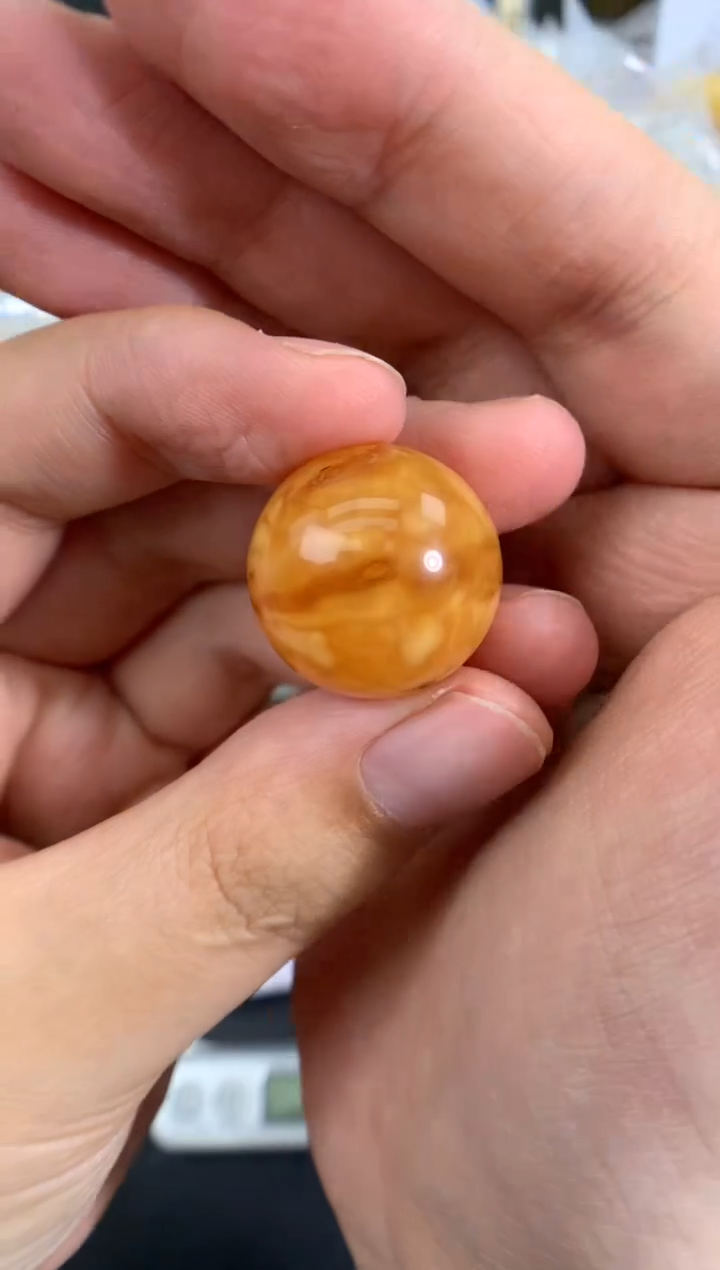蜜蜡未镶嵌珠宝奇石1