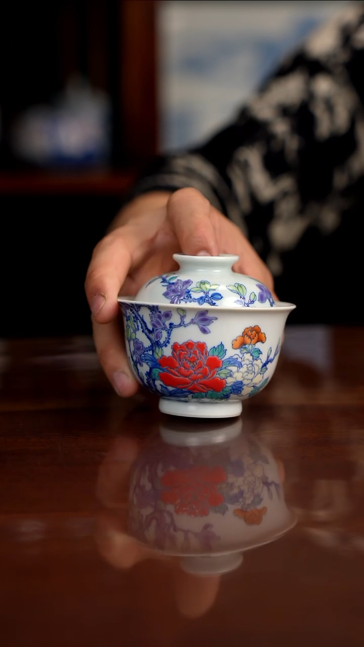 空山明月新斗彩玉兰牡丹