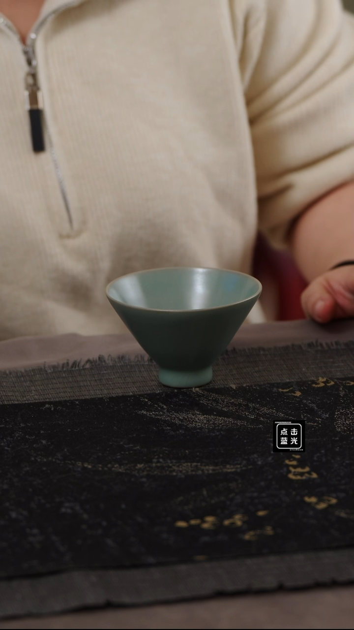 【闪购商品】杯国非遗大师王君子章款深腹斗笠杯