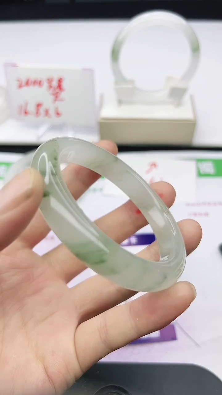 未镶嵌手镯石英质玉141-57/58/59