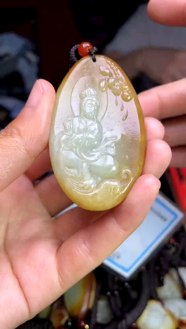 和田玉未镶嵌颈饰1