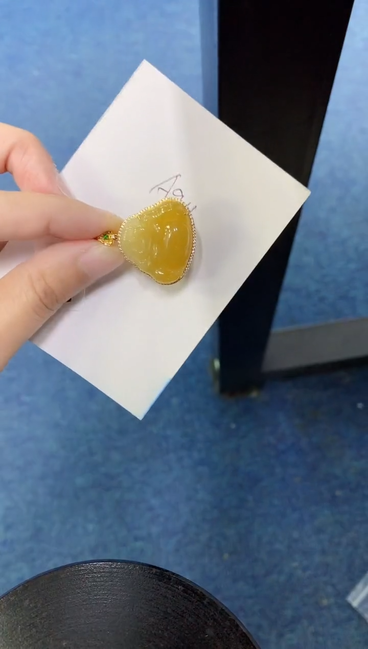 【闪购商品】翡翠颈饰18K金镶嵌000000000