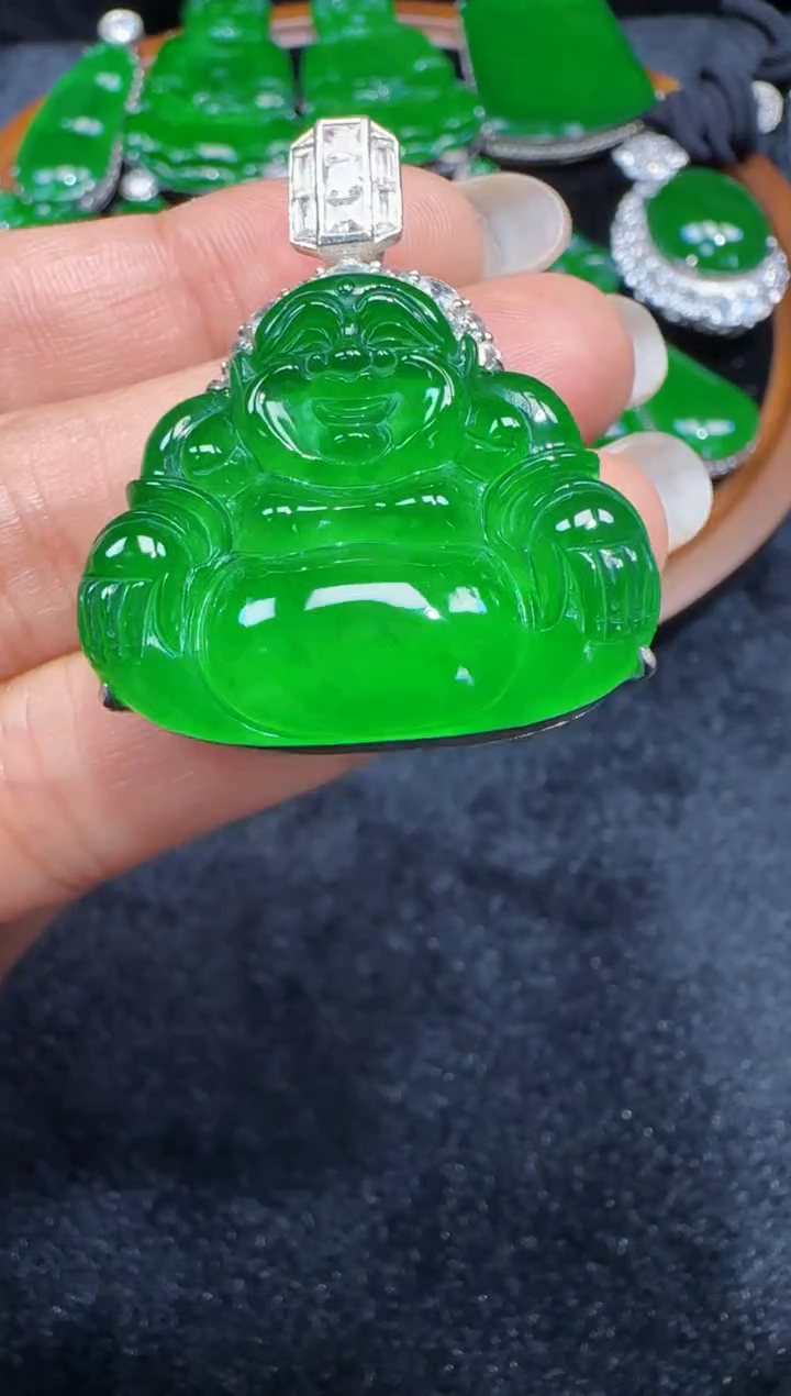 未镶嵌定制翡翠翡翠吊坠130