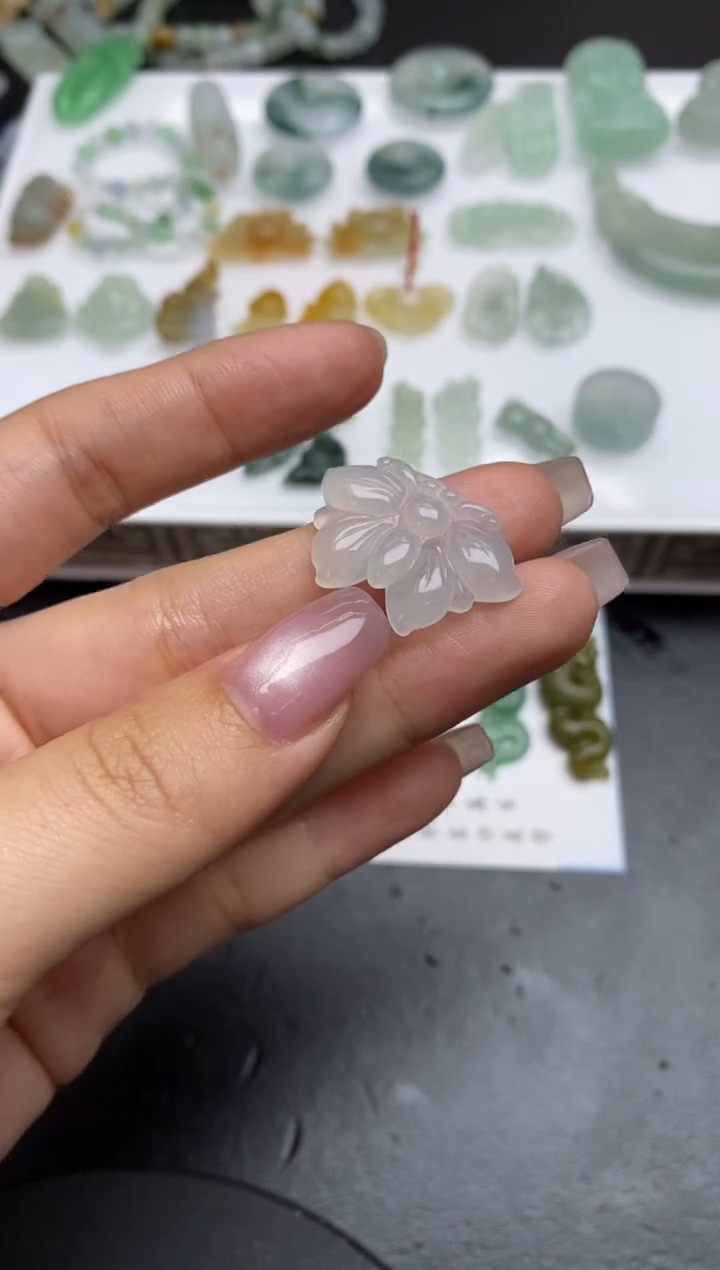 【闪购商品】定制翡翠未镶嵌翡翠毛货~