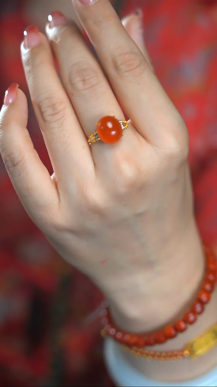 【闪购商品】南红玛瑙戒指18K金镶嵌J1623