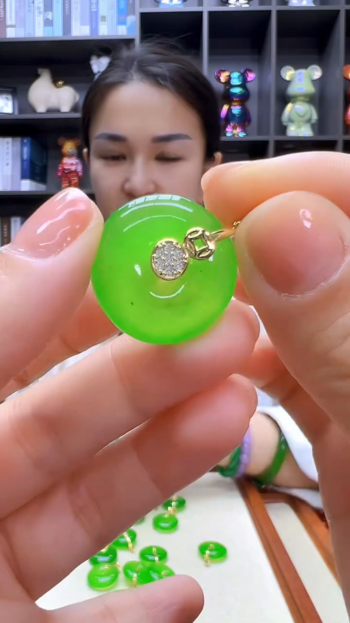 翡翠14K金镶嵌颈饰沉白diy劲饰