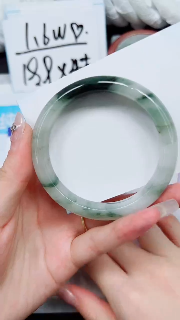 【闪购商品】石英质玉手镯未镶嵌S160-58/59