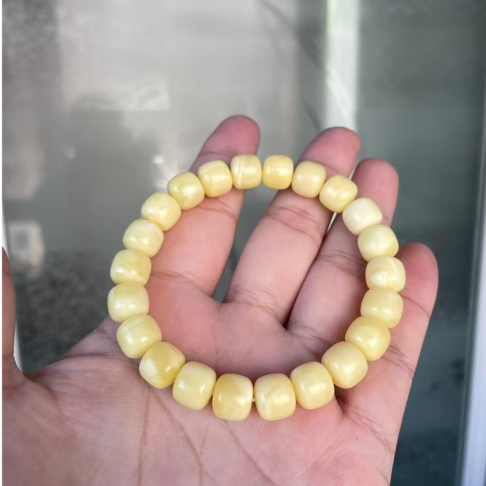 俄料浓白老型蜜蜡手串10mm+原矿无优化抖音质检发货
