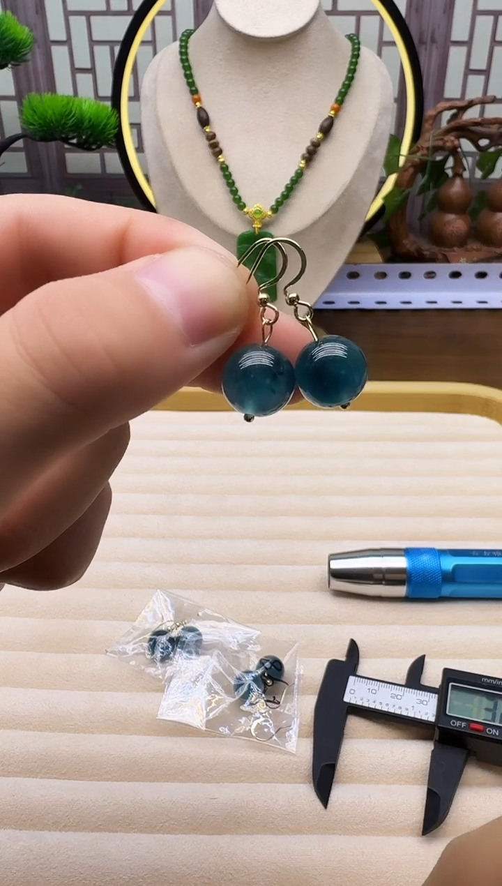 14K金镶嵌翡翠耳饰E98      