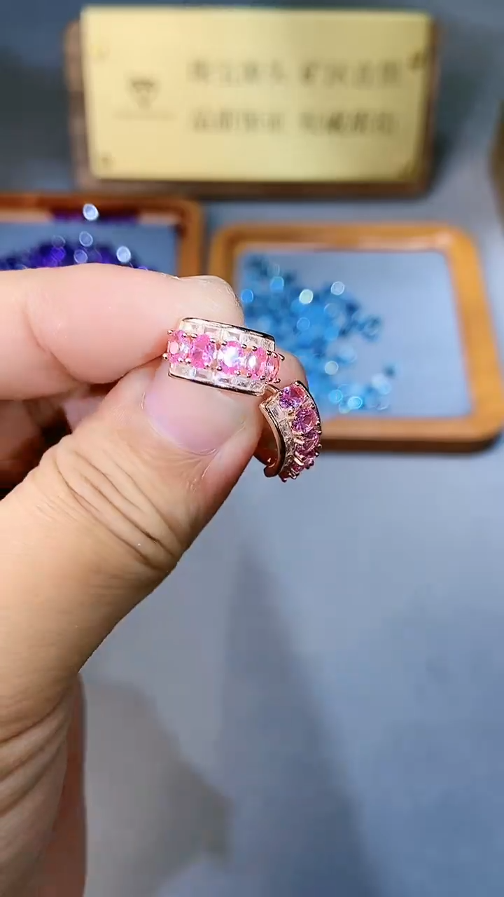 【闪购商品】彩色蓝宝石耳饰银S925镶嵌354