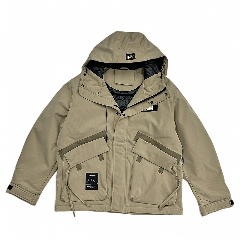 冬季保暖羽绒服男宽松连帽设计冲锋衣休闲外套24009