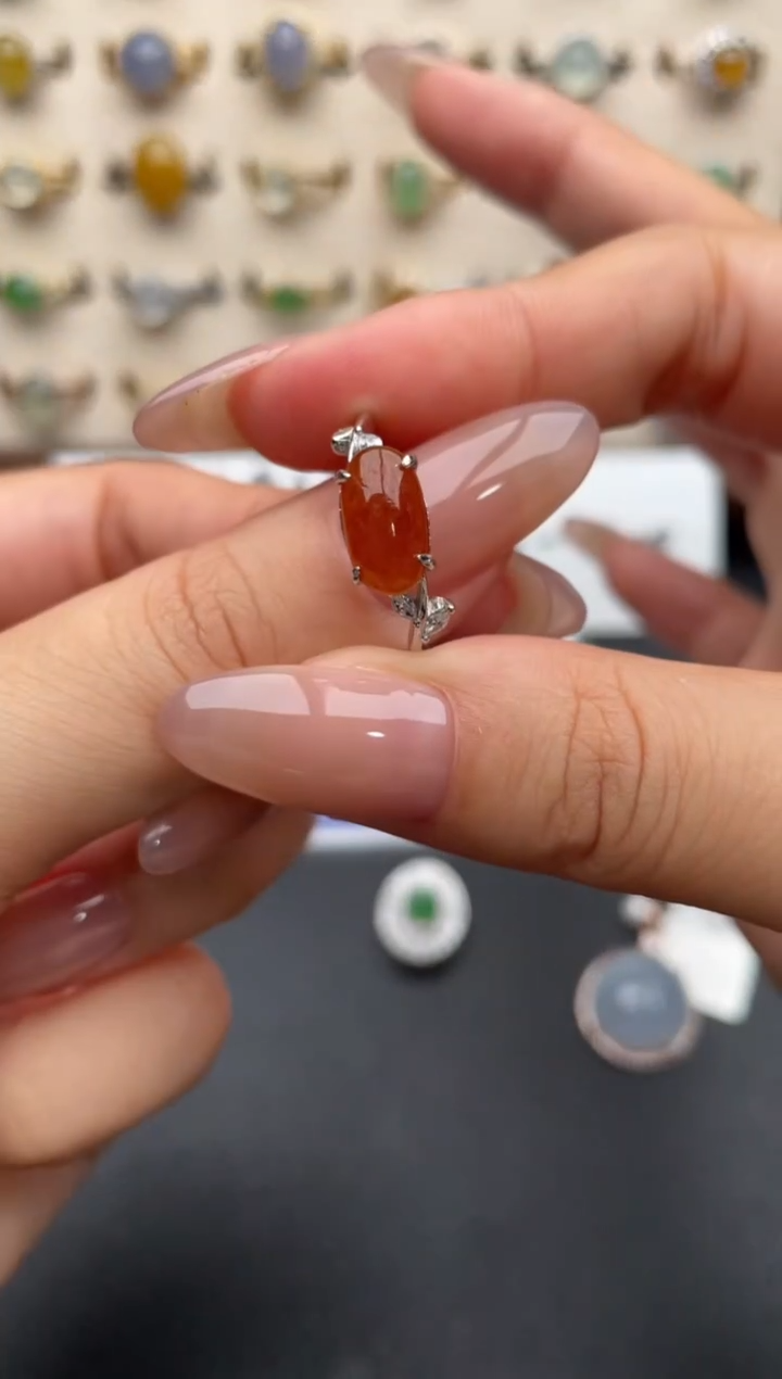 银S925镶嵌戒指翡翠一物一证一礼盒