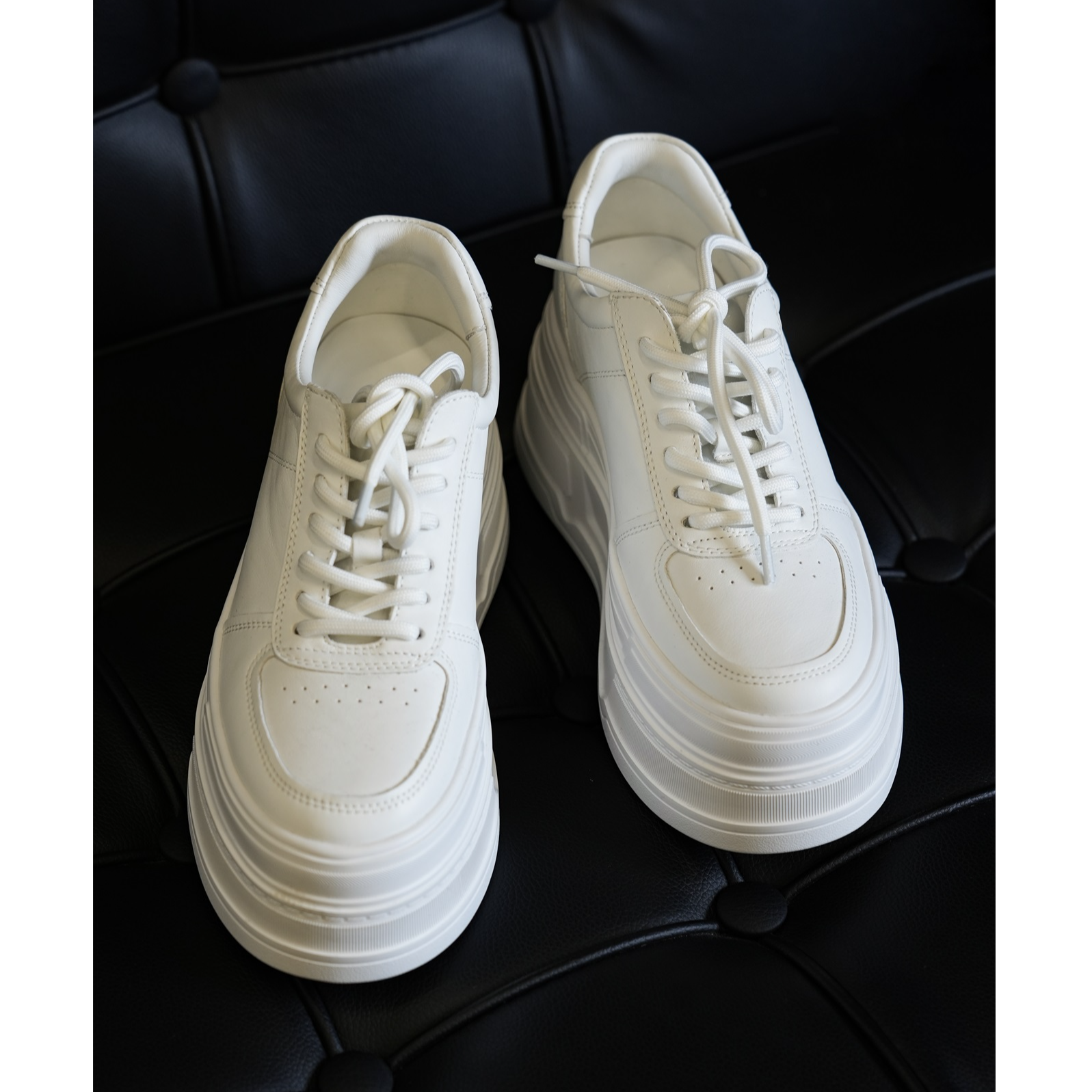 【云溶】Z·R上品屋 真皮系带厚底增高轻便休闲小白鞋