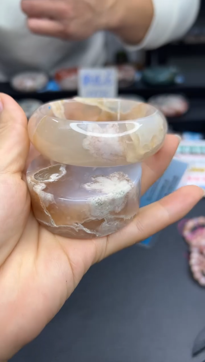 【闪购商品】石英质玉手镯未镶嵌A141(59圈赠送镯心)