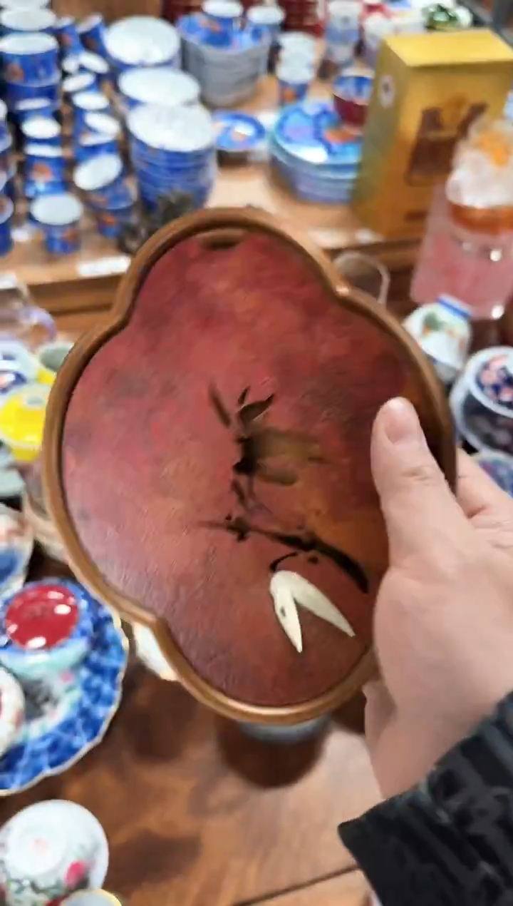 千万仓库 早点炸完回家过年 茶具