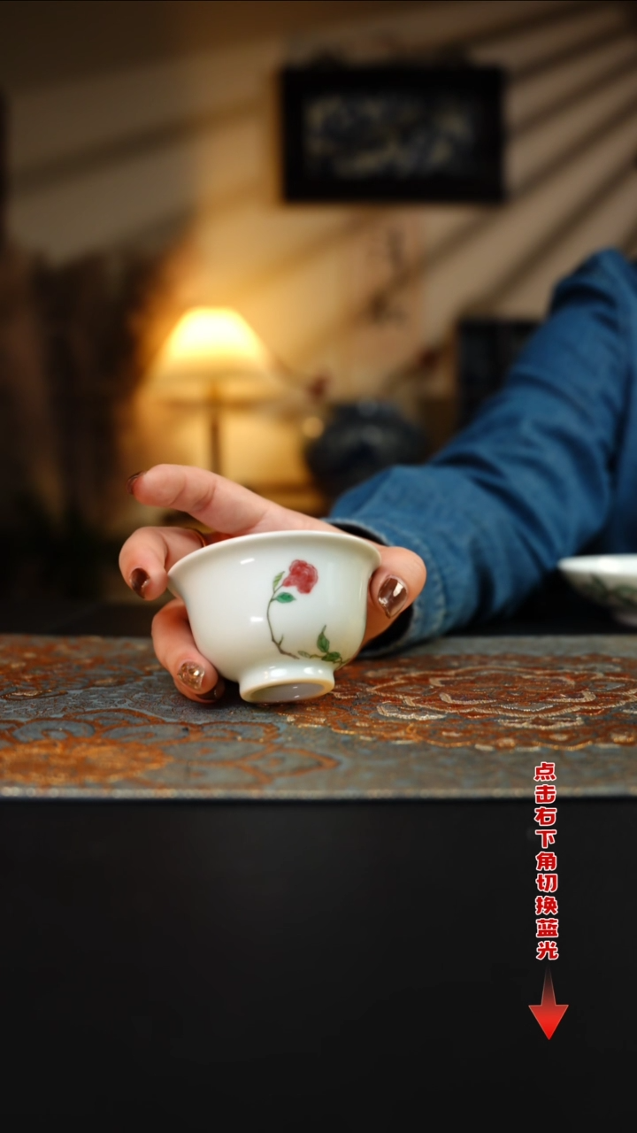 【闪购商品】杯容量80CC盛古珍玩 釉里红花卉压手杯