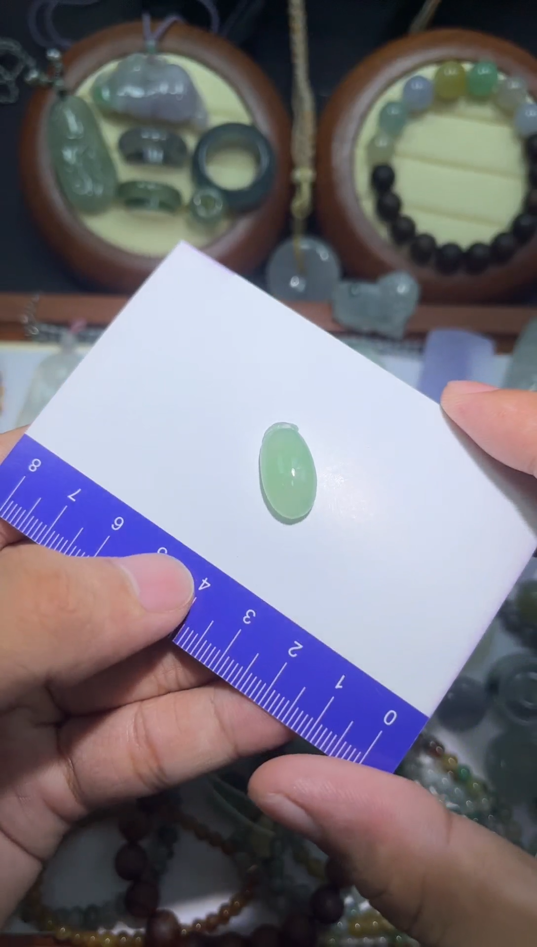 翡翠裸石青*翡翠福瓜