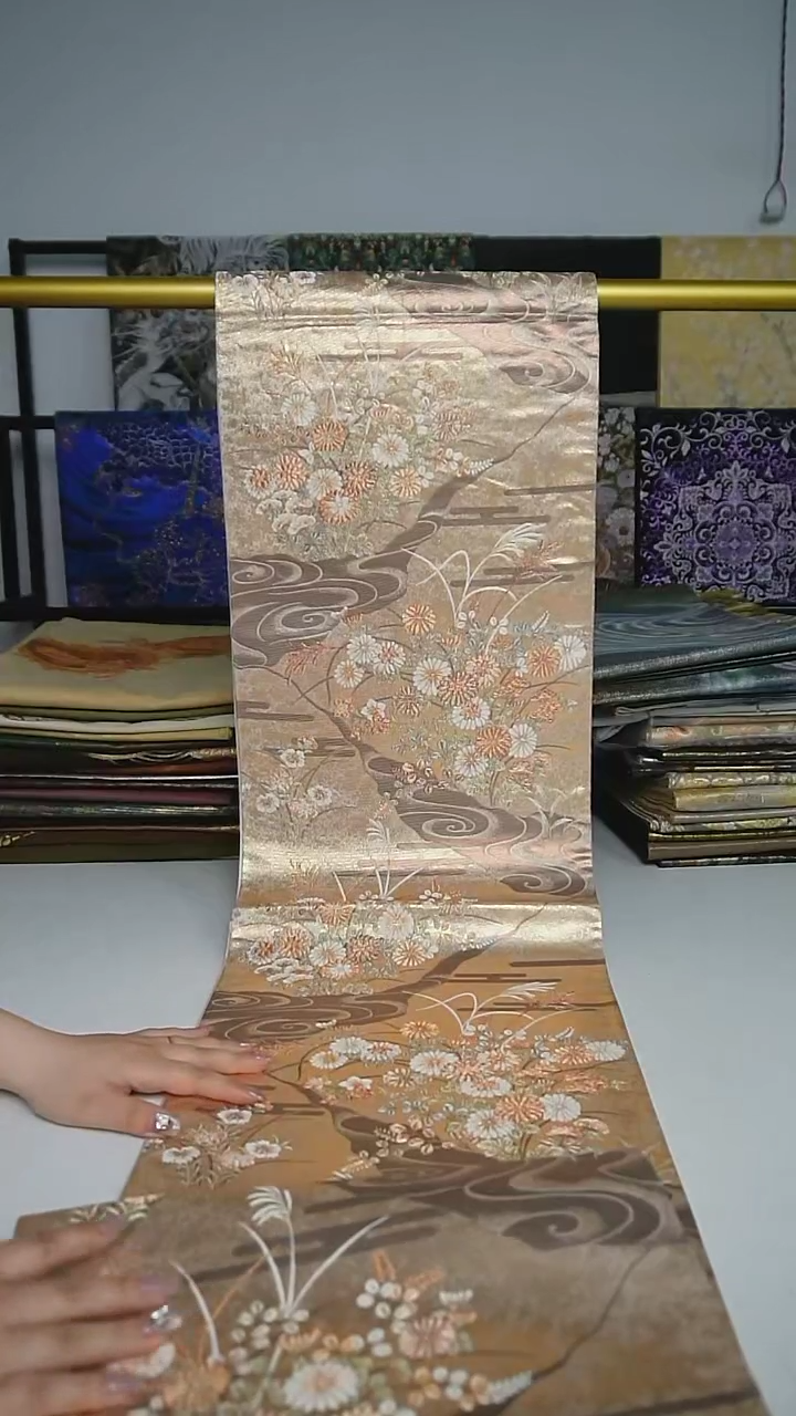 【闪购商品】织绣六通花卉流水纹特价