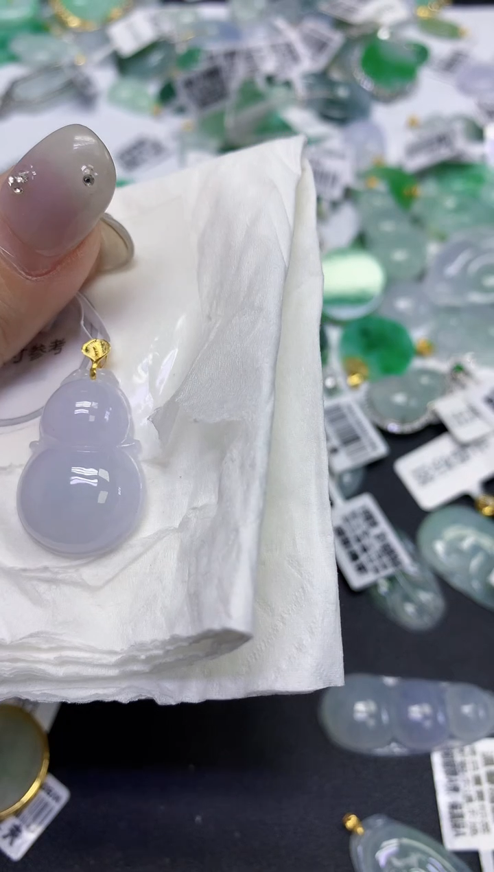 颈饰18K金镶嵌翡翠天然缅甸翡翠A货百元以上9元证书费自理