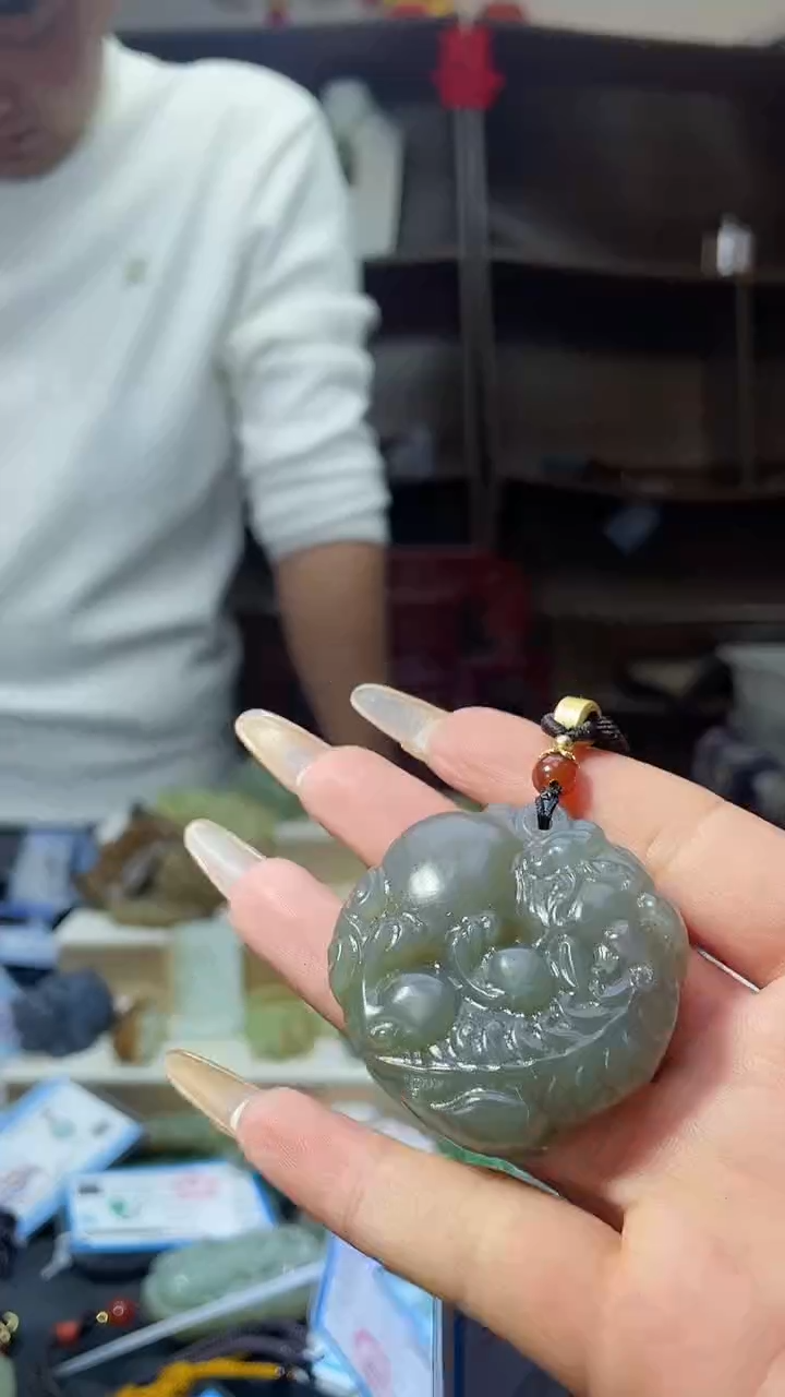 【闪购商品】和田玉颈饰未镶嵌1