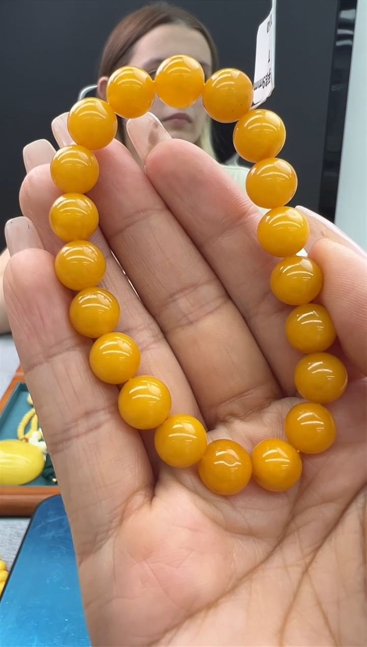【闪购商品】琥珀手链未镶嵌45秒拍号