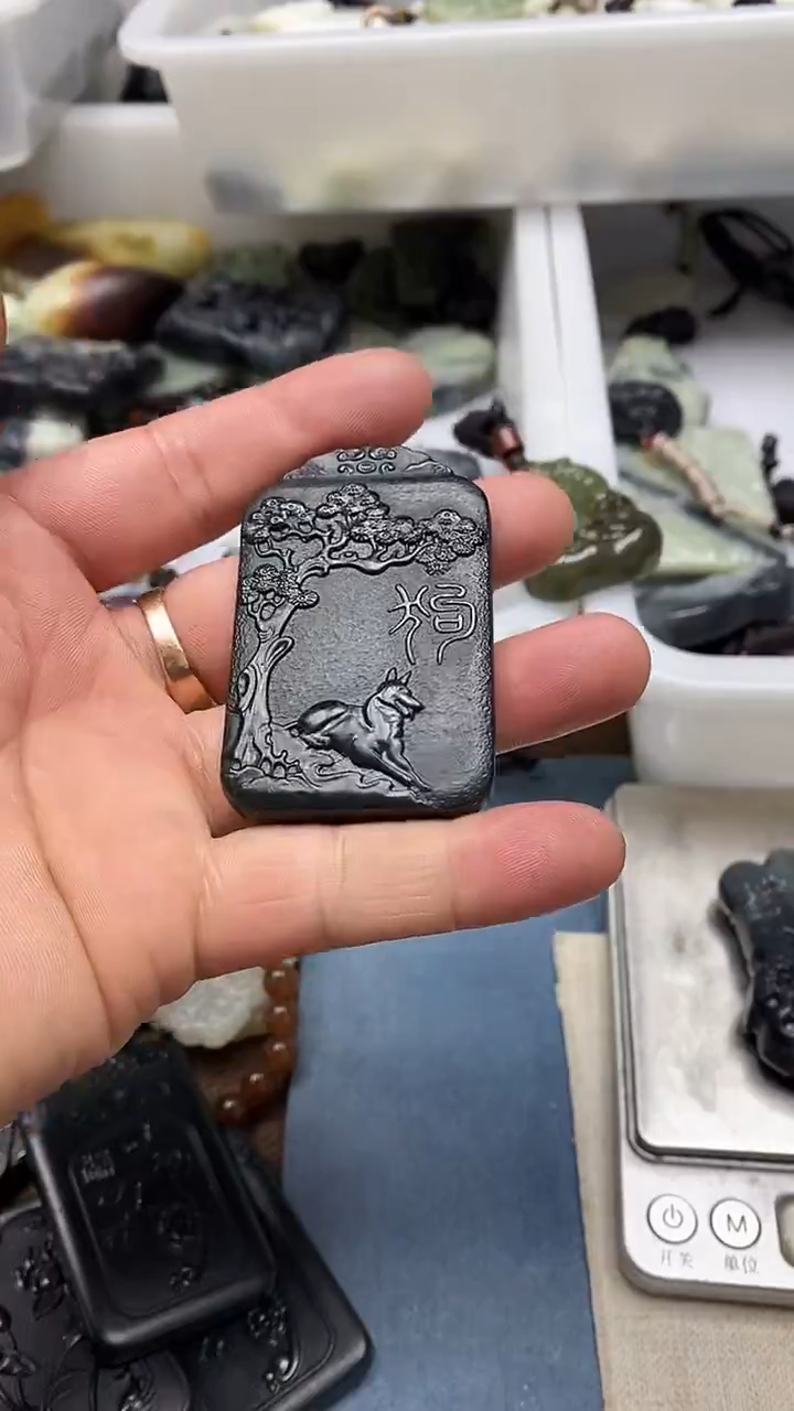 吊坠(不含链)未镶嵌和田玉1