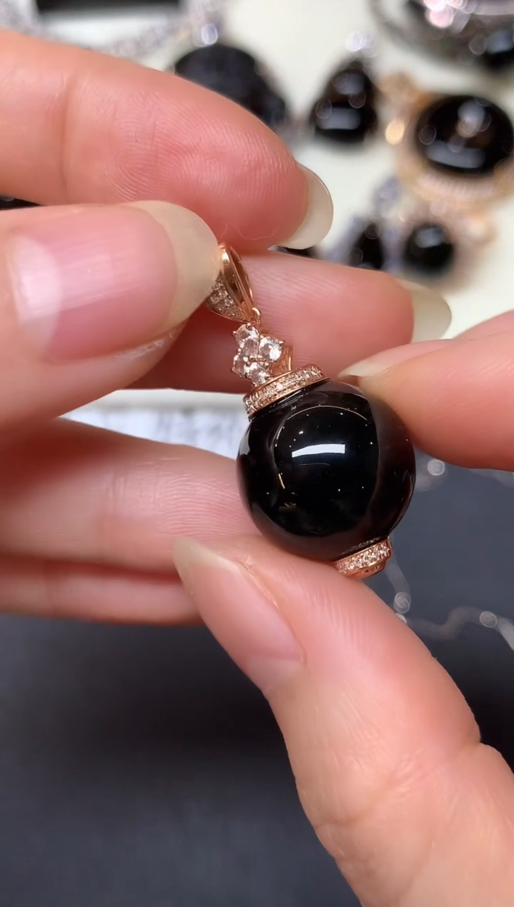 吊坠(不含链)18K金镶嵌翡翠D480|7980