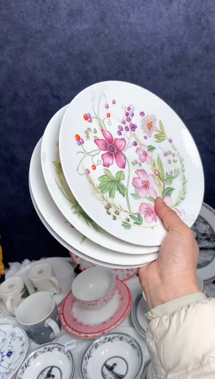 【闪购商品】瓷片陶瓷原单CC902餐具4个+礼盒