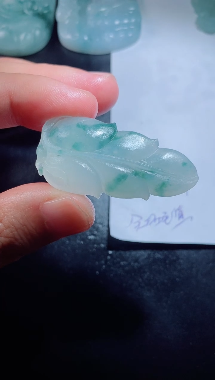 【闪购商品】定制翡翠未镶嵌毛货不支持退换付款后联系客服确认抛光