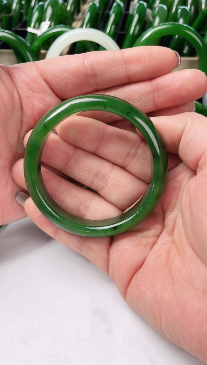 【闪购商品】和田玉（碧玉）未镶嵌手镯碧玉手镯