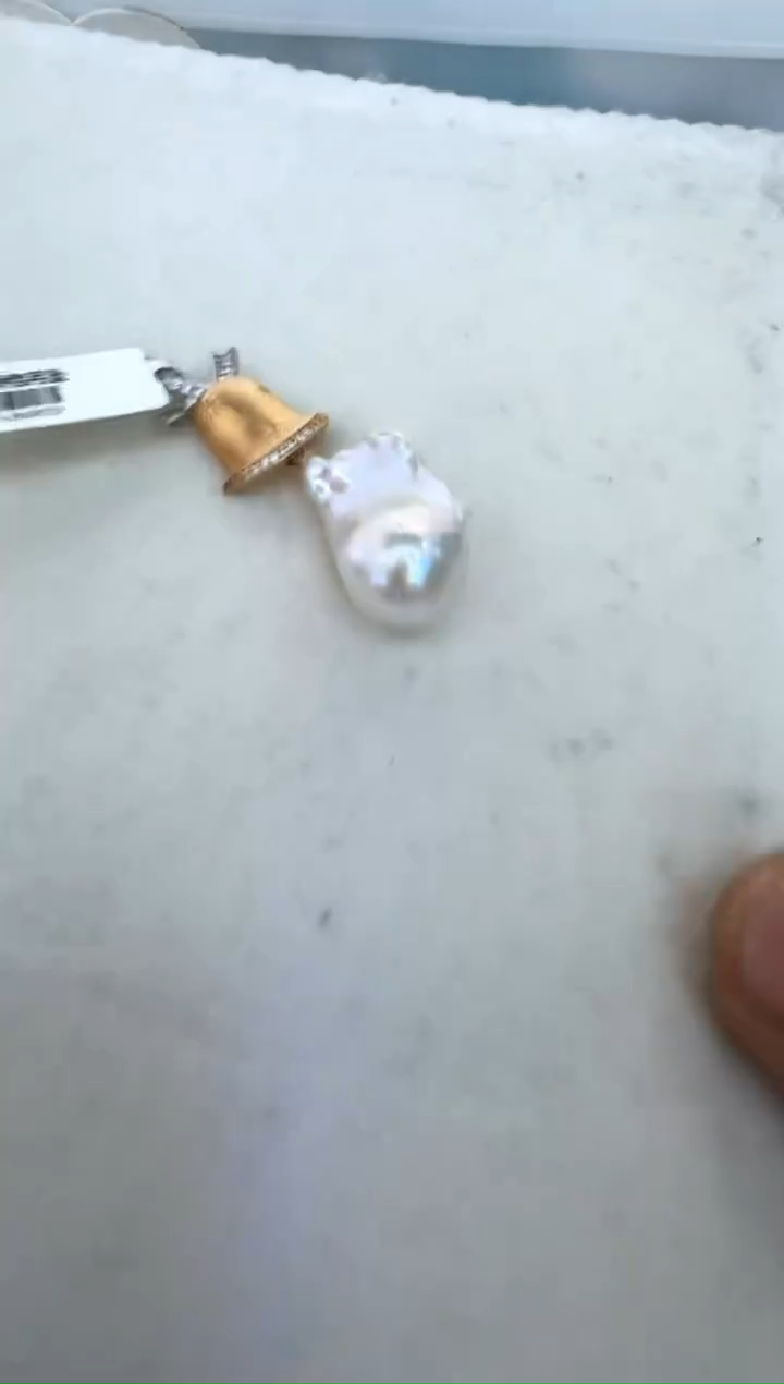 【闪购商品】淡水珍珠颈饰银S925镶嵌吊坠